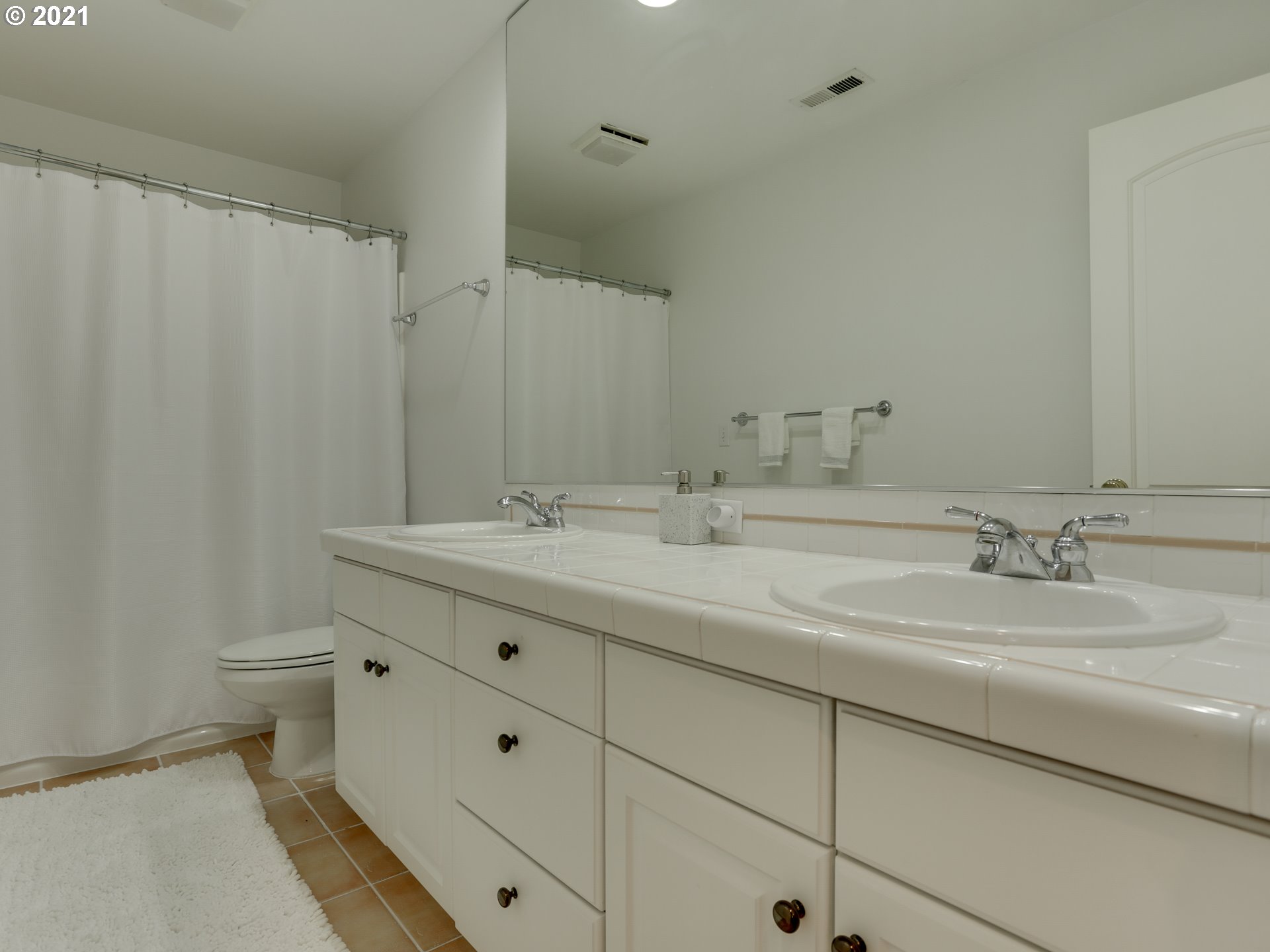 2824 Northwest Mill Pond Road Portland, OR 97229 - Photo 22 of 31 Gallery Image 22