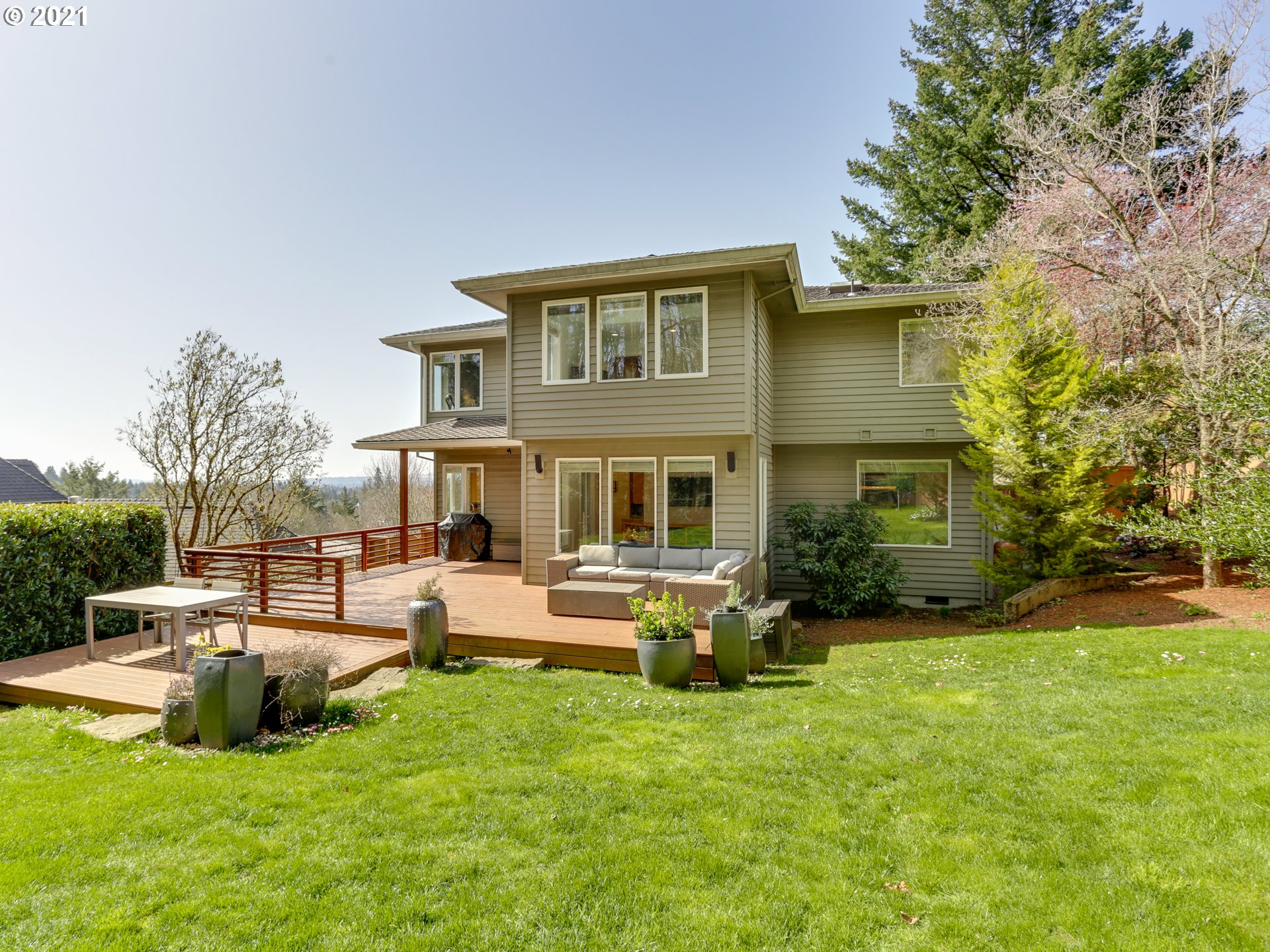 2824 Northwest Mill Pond Road Portland, OR 97229 - Photo 28 of 31 Gallery Image 28
