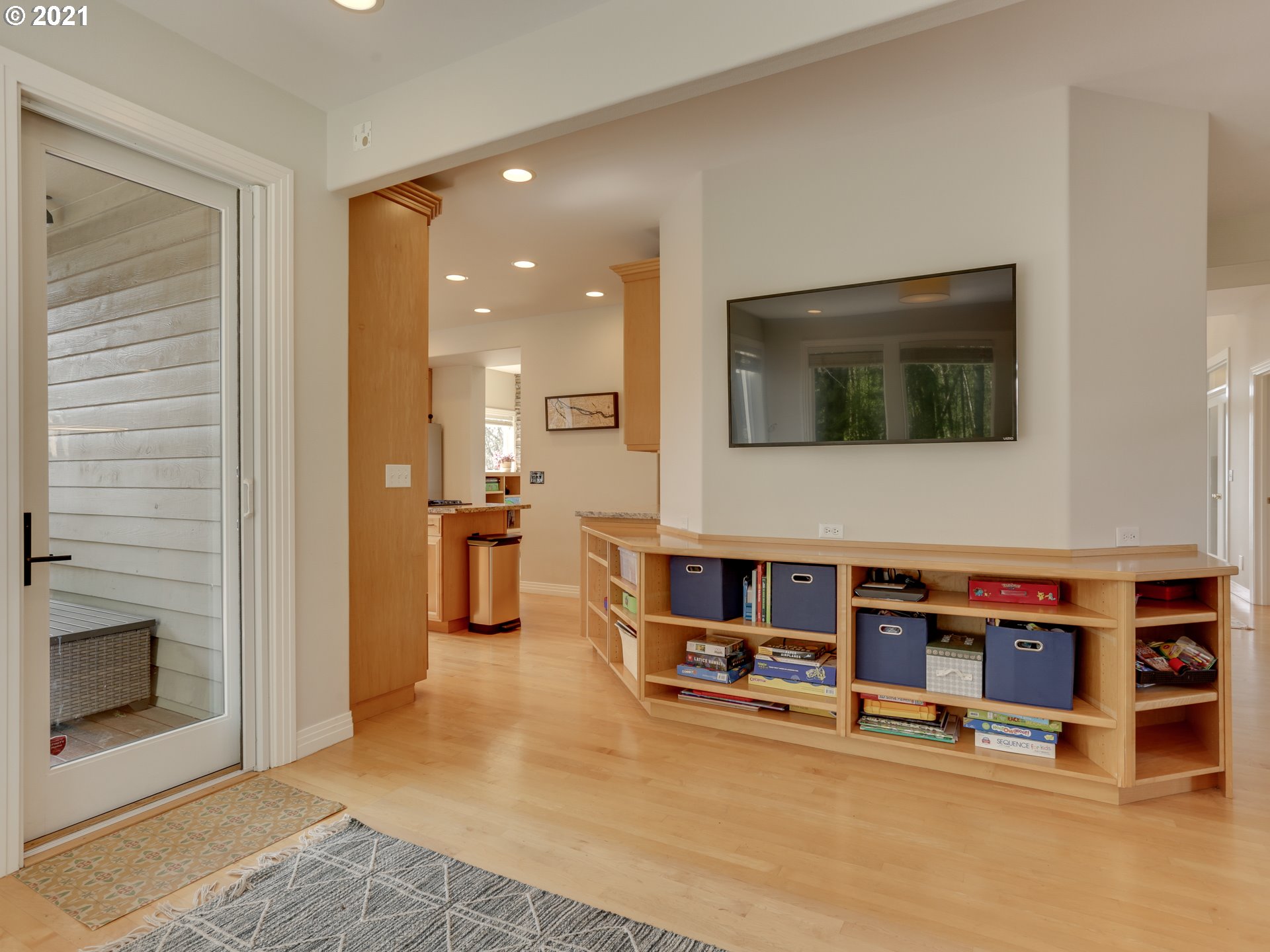 2824 Northwest Mill Pond Road Portland, OR 97229 - Photo 10 of 31 Gallery Image 10
