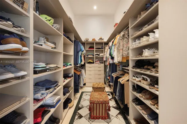 $2,490,000 | 34650 Southwest 218th Avenue, Homestead, FL 33034