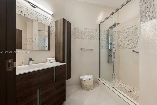 $2,490,000 | 34650 Southwest 218th Avenue, Homestead, FL 33034