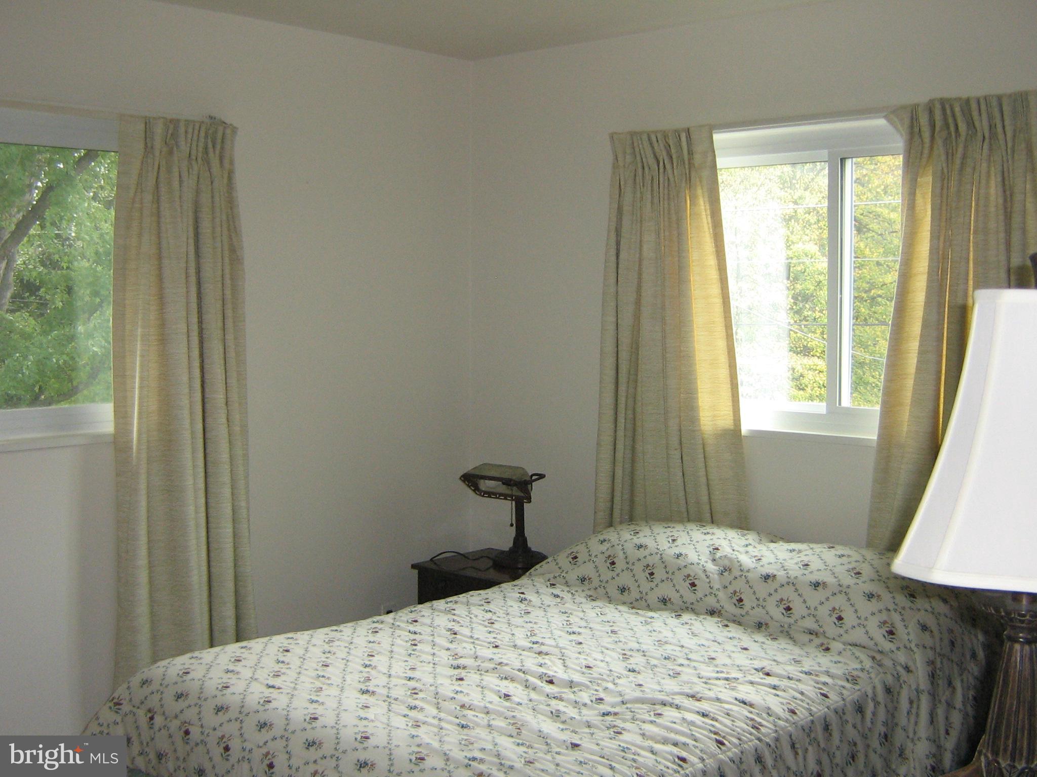 11803 Mentone Road Silver Spring, MD 20906 - Photo 10 of 26 Bedroom