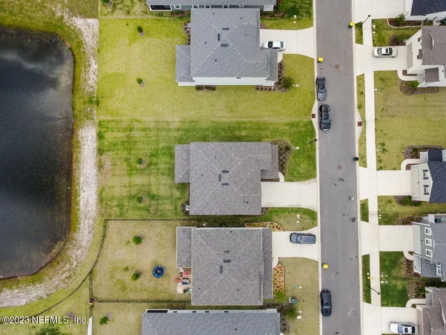 a view of a park with palm trees