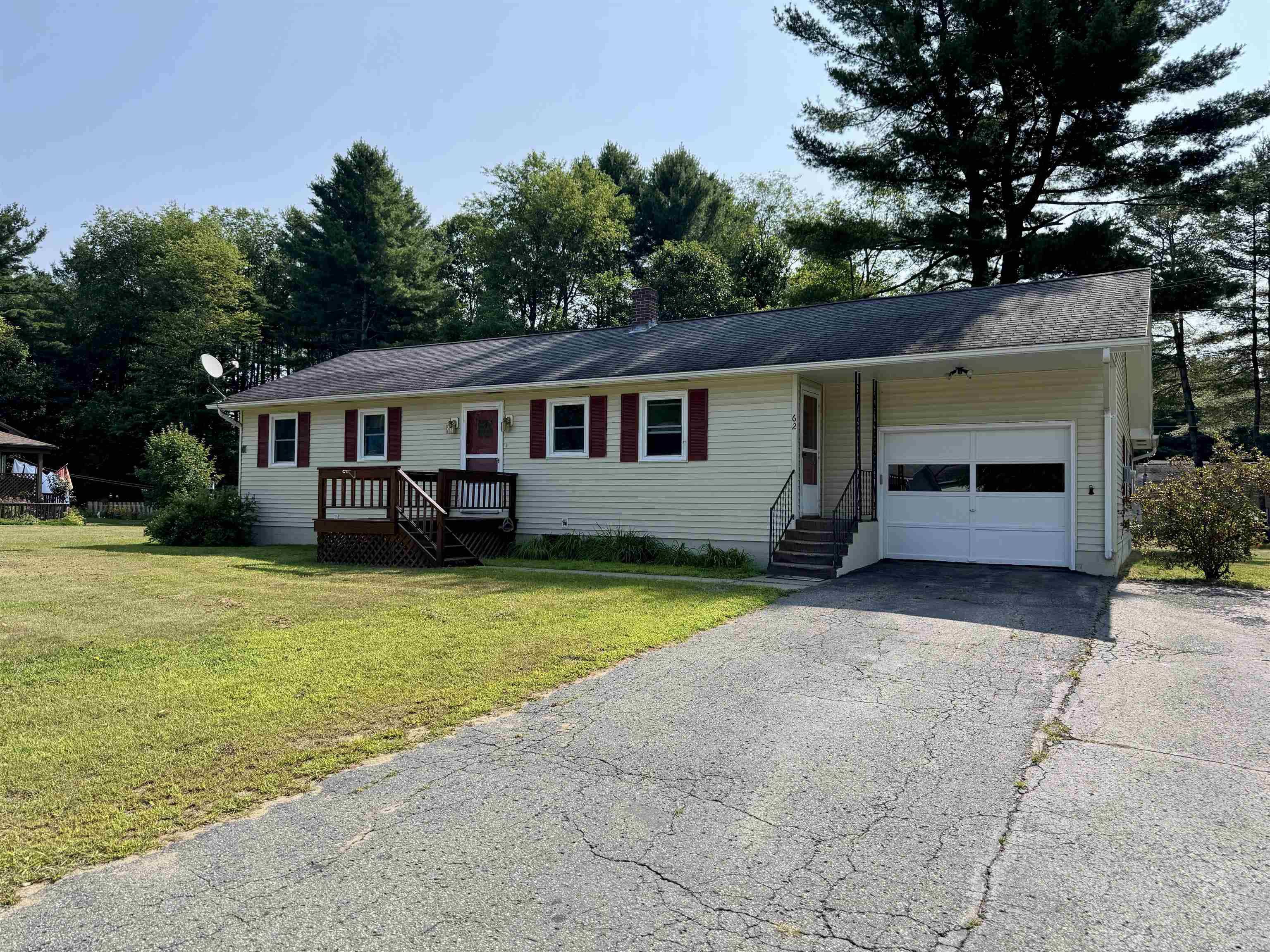 62 Pine Street Newport, VT 05855 - Photo 1 of 33 Gallery Image 1
