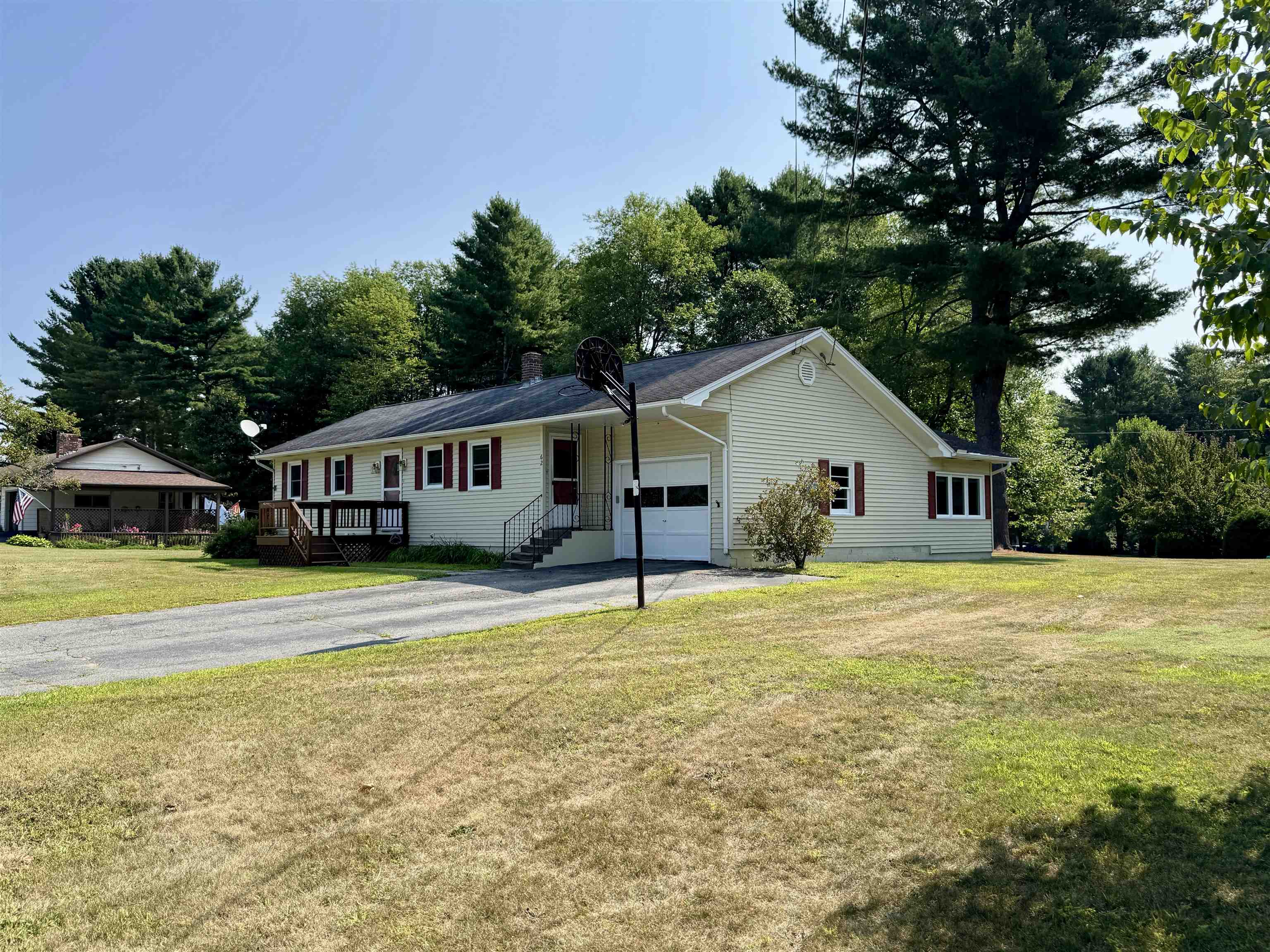 62 Pine Street Newport, VT 05855 - Photo 3 of 33 Gallery Image 3
