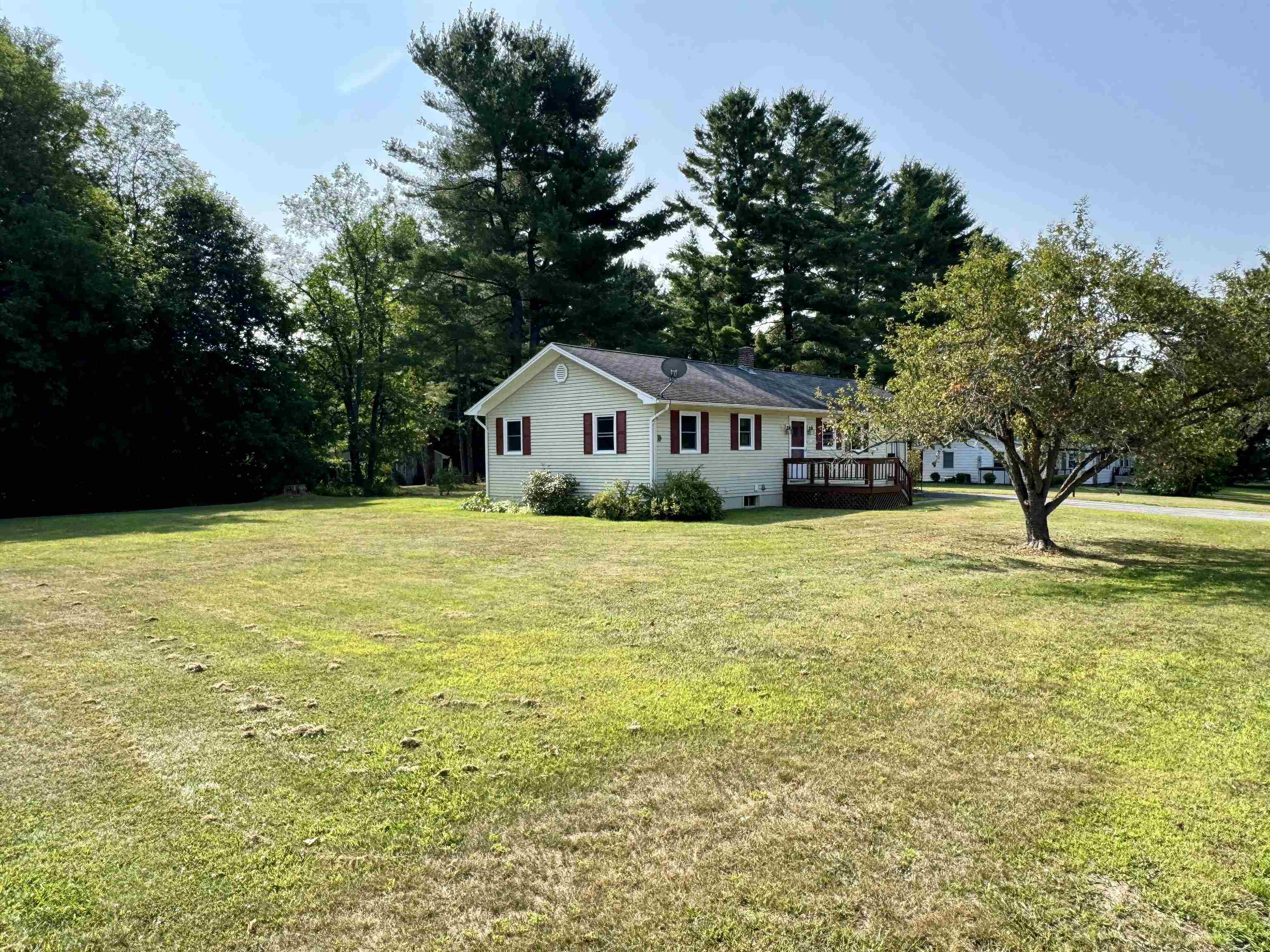 62 Pine Street Newport, VT 05855 - Photo 5 of 33 Gallery Image 5