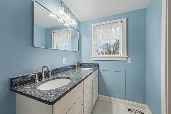 $1,125,000 | 1010 Acklen Avenue, Nashville, TN 37203