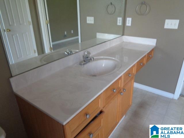 528 Walker Road Pelham, AL 35124 - Photo 9 of 19