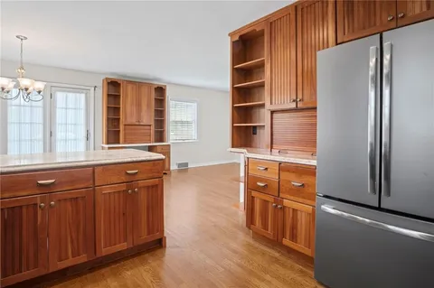 $449,990 | 595 Kenilworth Drive, Pittsburgh, PA 15228
