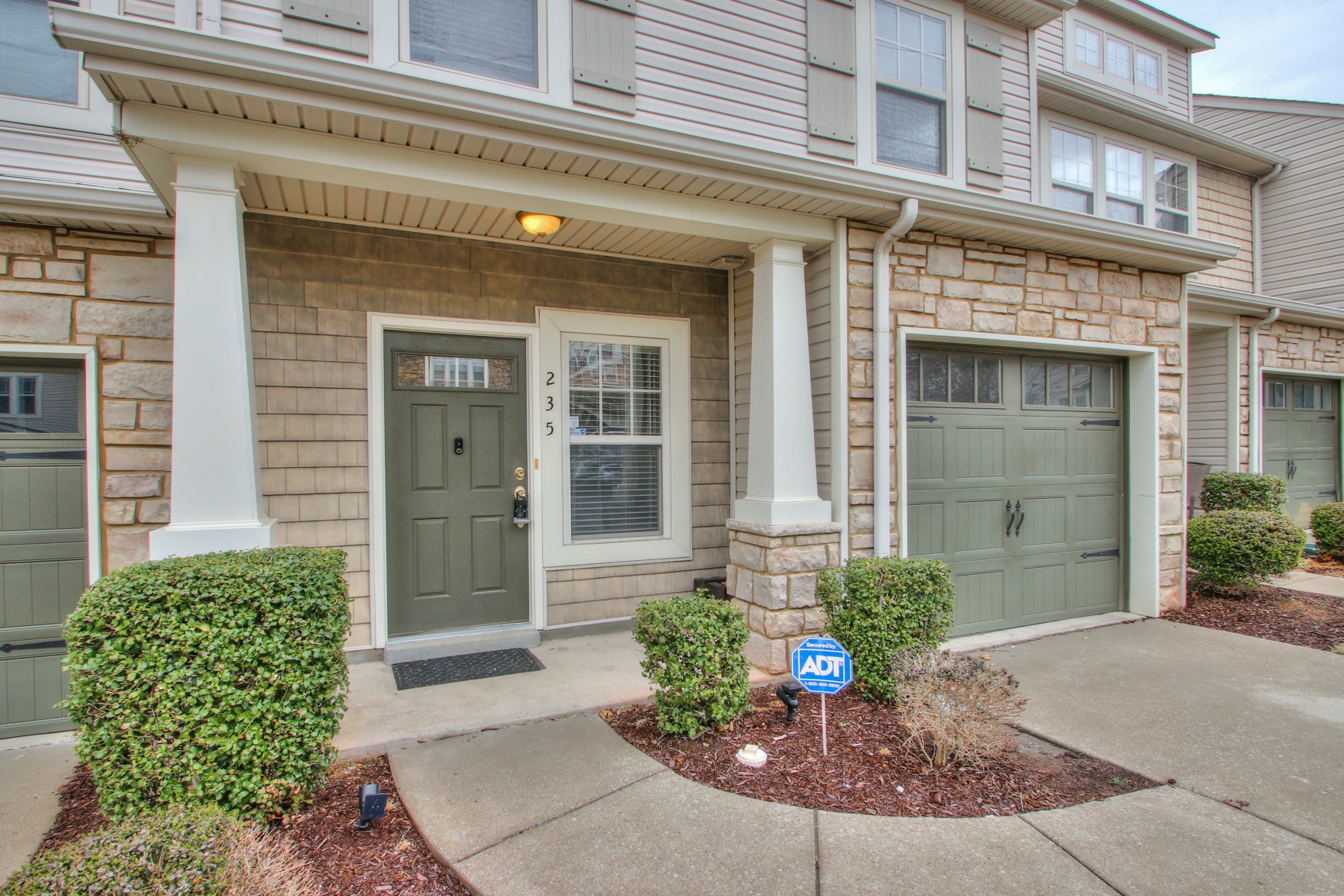 735 Tulip Grove Road, Unit 235 Hermitage, TN 37076 - Photo 3 of 28