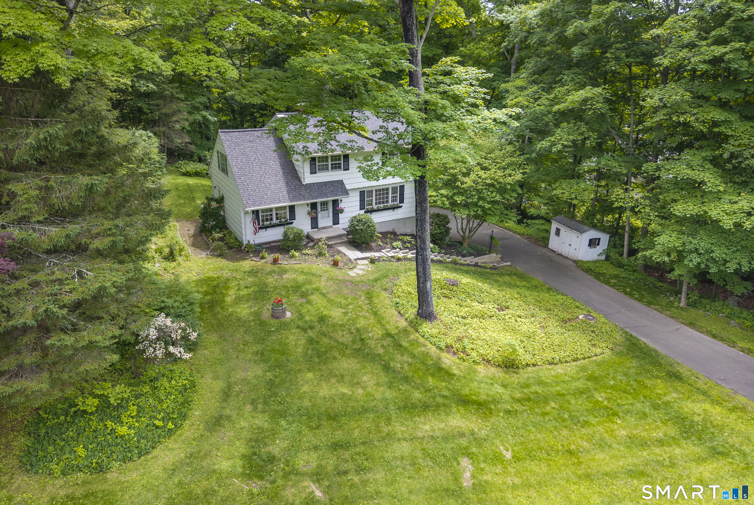 38 Longview Drive Ridgefield, CT 06877 - Photo 23 of 25