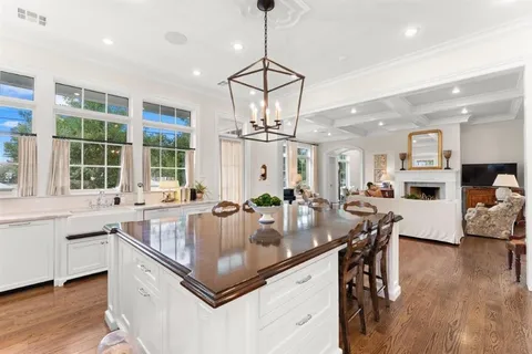 $1,395,000 | 3900 Indian Bay Drive, Lake Charles, LA 70605