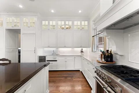 $1,395,000 | 3900 Indian Bay Drive, Lake Charles, LA 70605