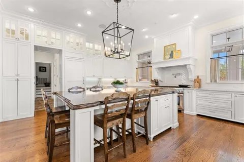 $1,395,000 | 3900 Indian Bay Drive, Lake Charles, LA 70605