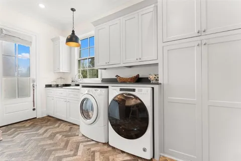 $1,395,000 | 3900 Indian Bay Drive, Lake Charles, LA 70605