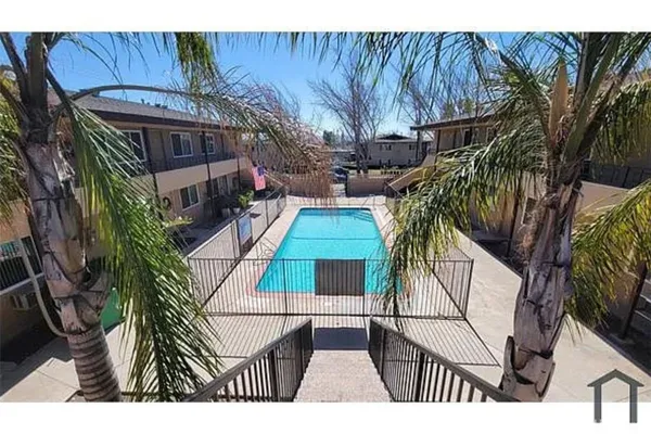 $3,800 | 811 Orchid Court, Unit L, Upland, CA 91786