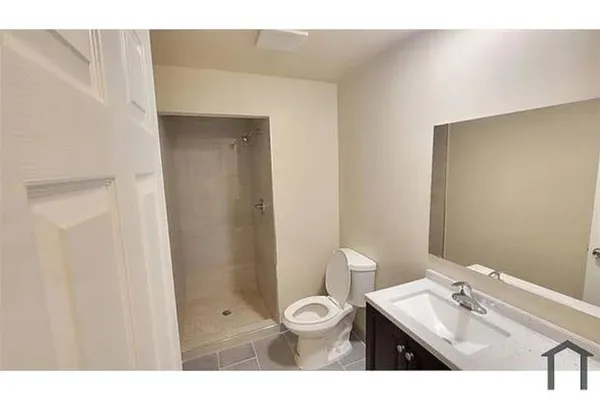 $3,800 | 811 Orchid Court, Unit L, Upland, CA 91786