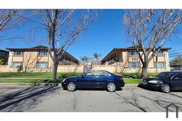 $3,800 | 811 Orchid Court, Unit L, Upland, CA 91786