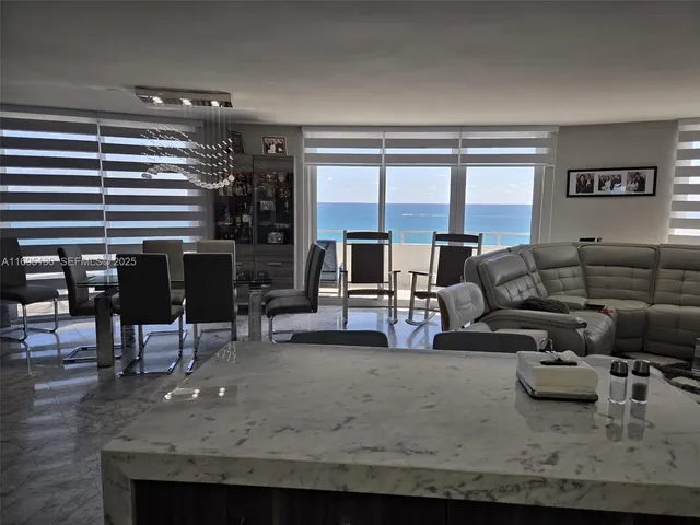 $1,440,000 | 5161 Collins Avenue, Unit 1714, Miami Beach, FL 33140