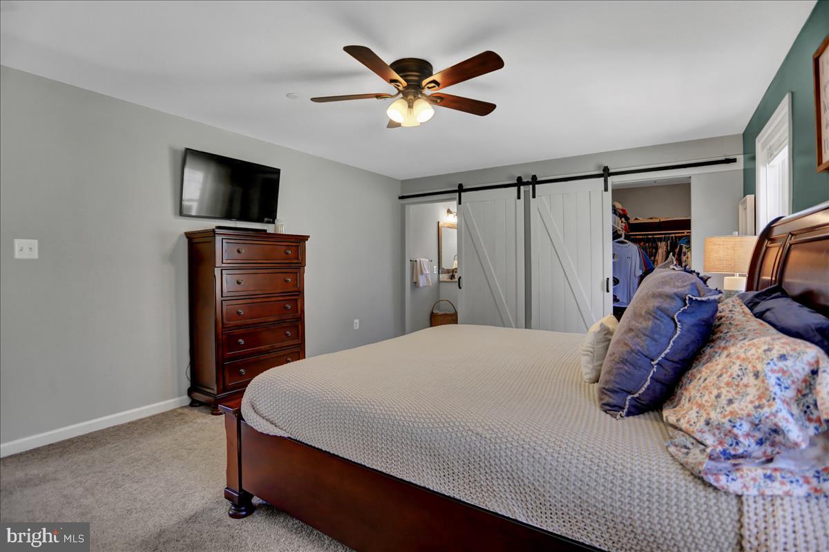 11326 Daysville Road Frederick, MD 21701 - Photo 19 of 38 1st Master Bedroom