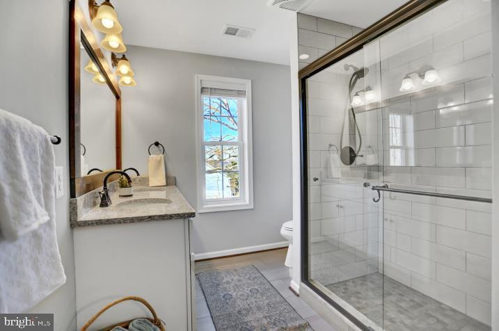 11326 Daysville Road Frederick, MD 21701 - Photo 21 of 38 Master Bathroom
