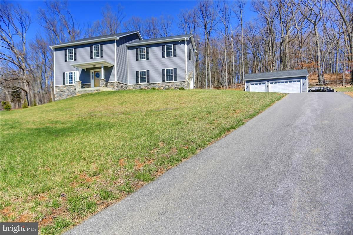 11326 Daysville Road Frederick, MD 21701 - Photo 4 of 38 Gallery Image 4
