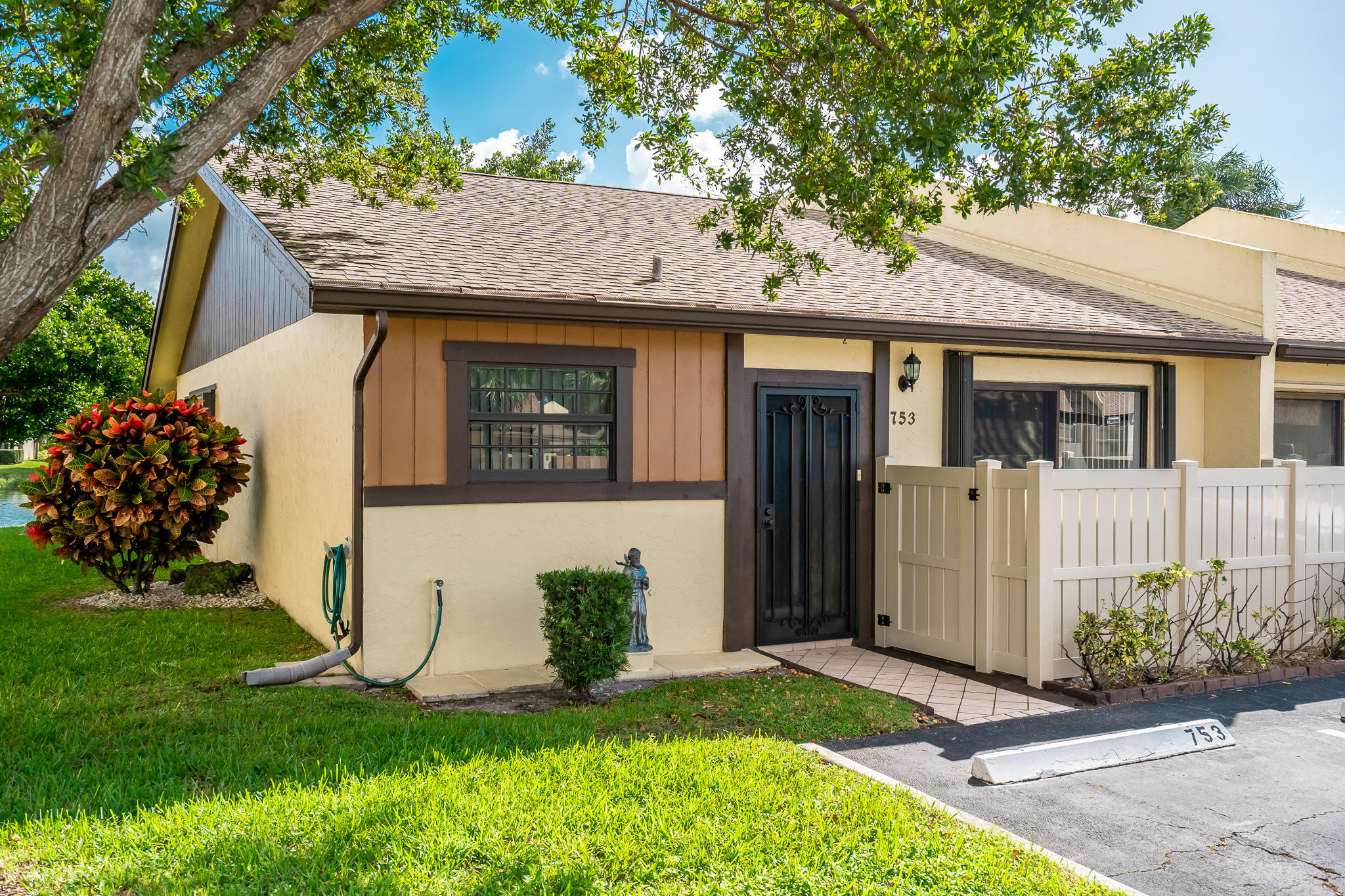 753 Banks Road, Unit 753 Margate, FL 33063 - Photo 1 of 37 DSC00793