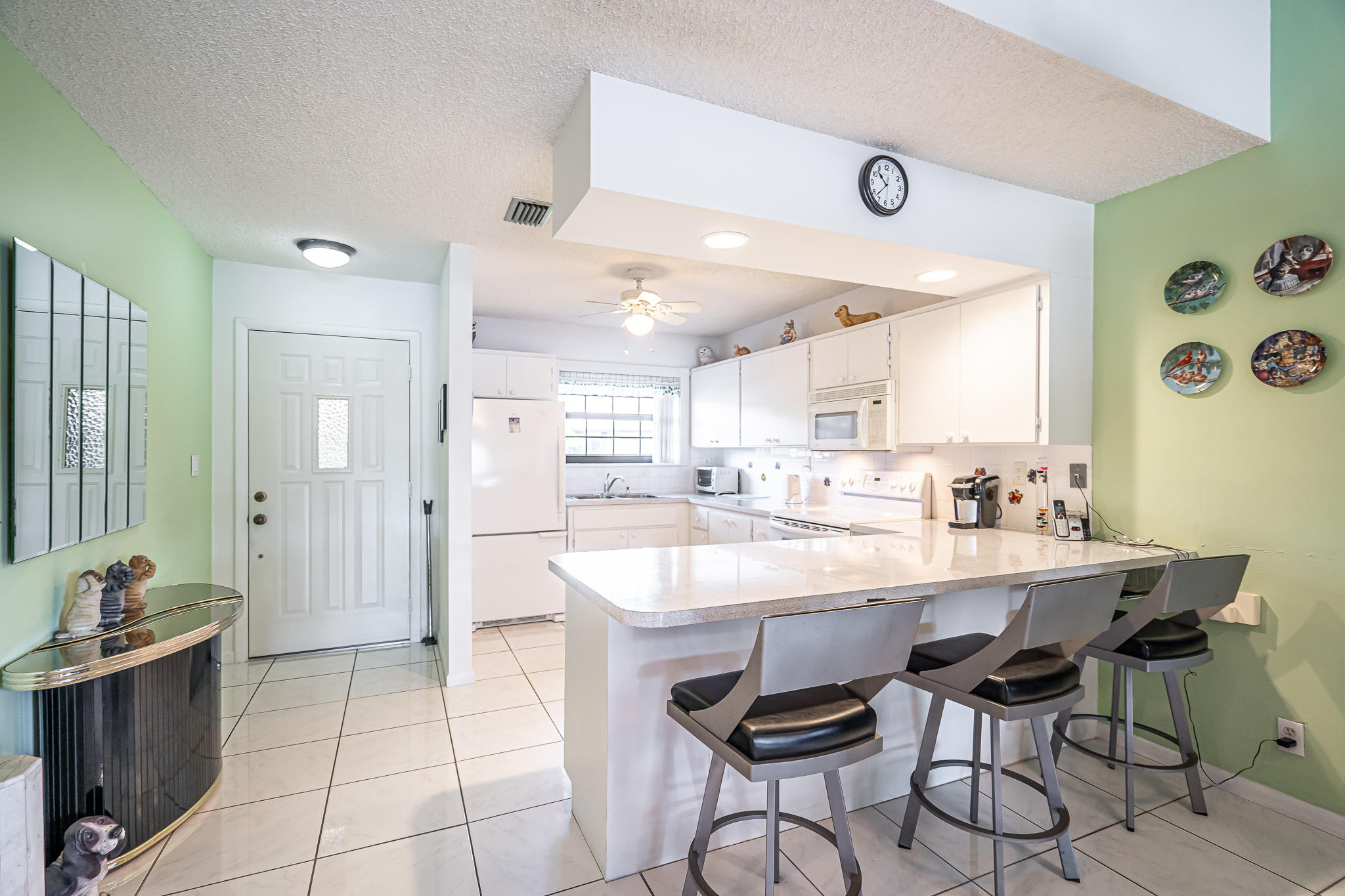 753 Banks Road, Unit 753 Margate, FL 33063 - Photo 23 of 37 DSC00847