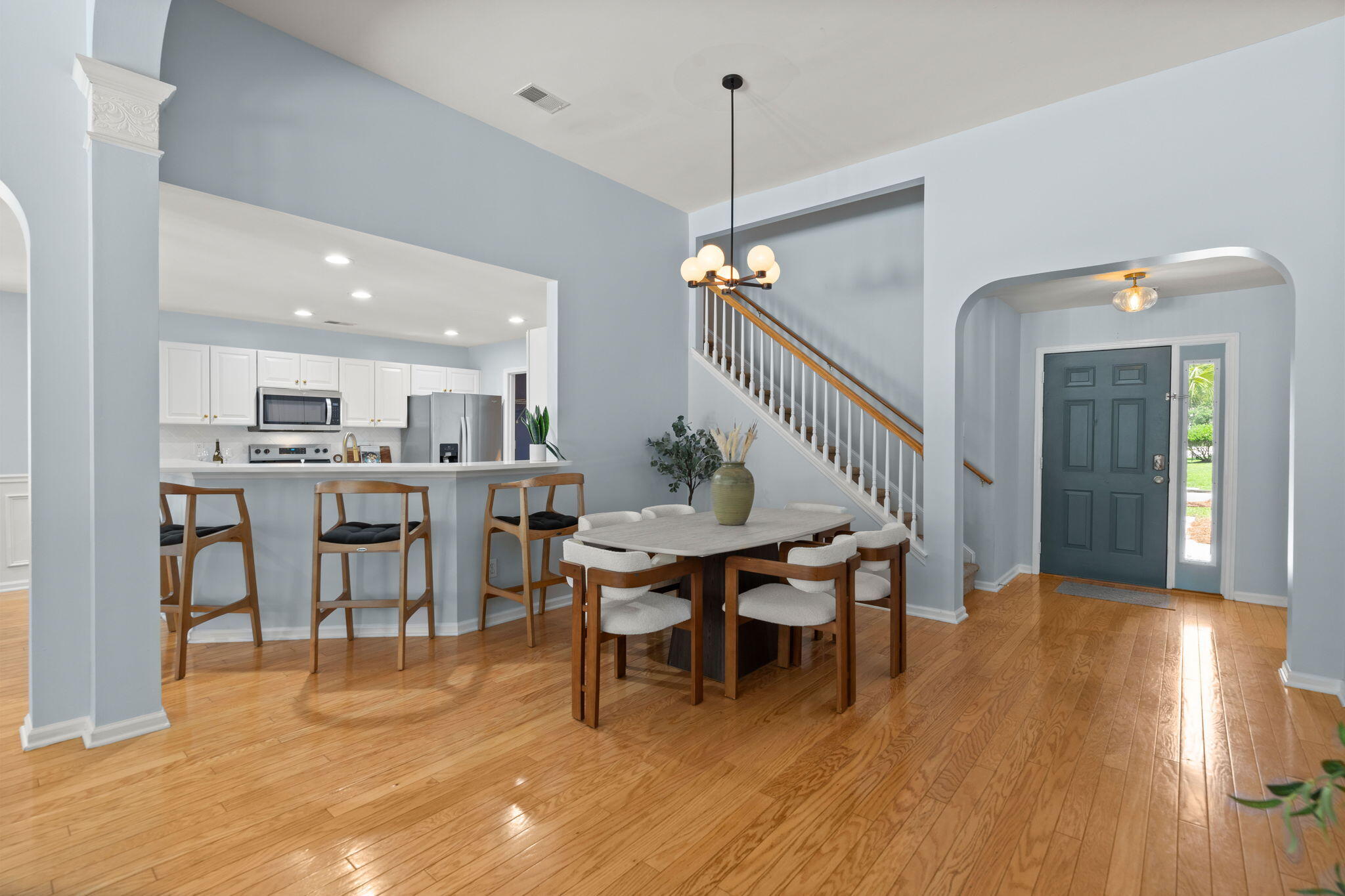 569 Pointe Of Oaks Road Summerville, SC 29485 - Photo 6 of 42 6