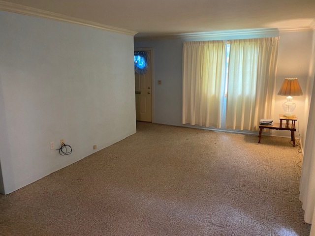 906 40th St Court Moline, IL 61265 - Photo 4 of 17