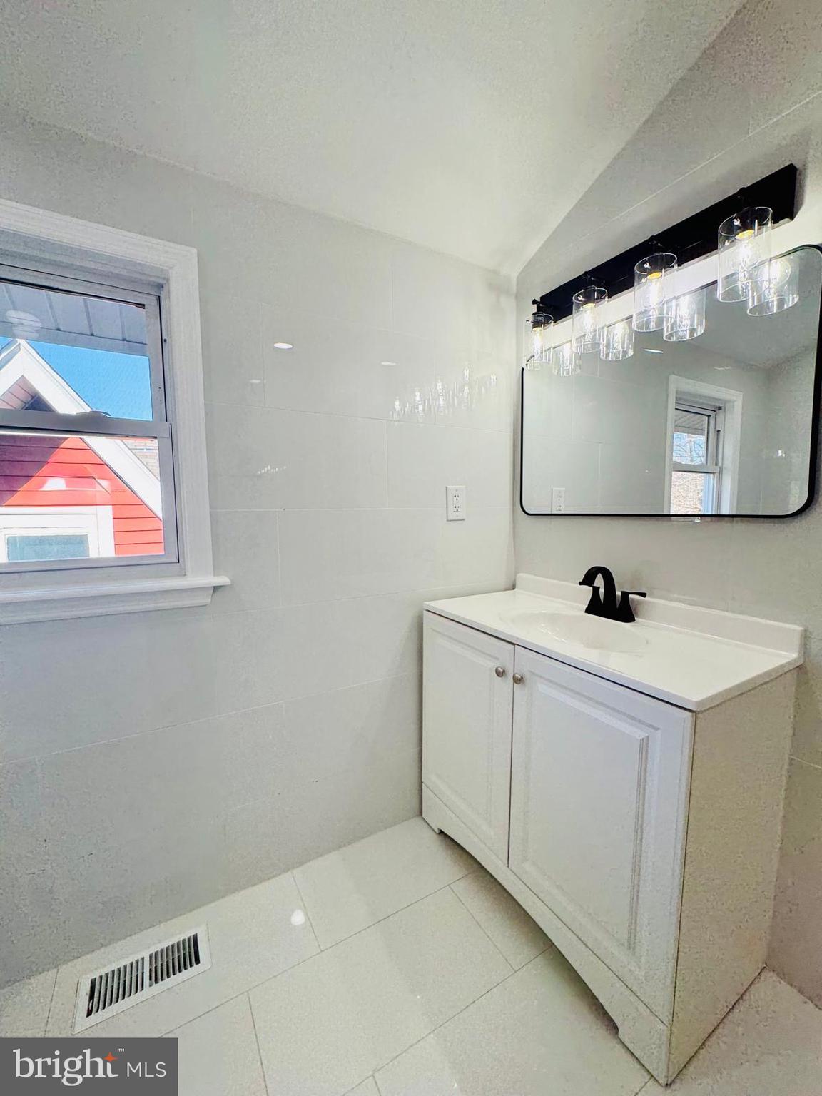 552 Merchant Street Cherry Hill, NJ 08002 - Photo 5 of 15