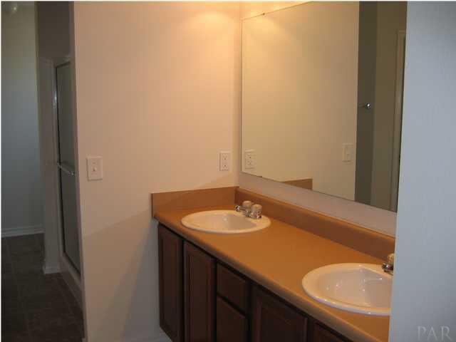 Double vanity in Master bath