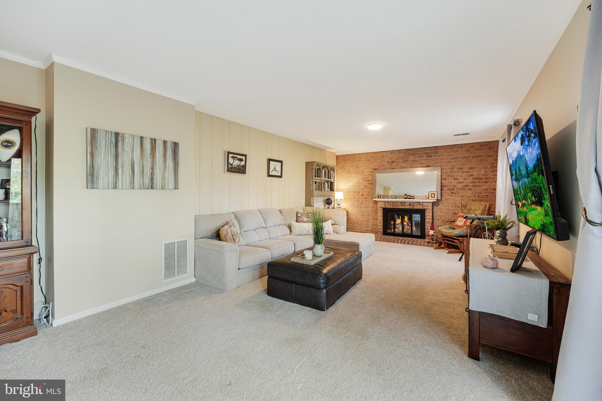 2423 Pony Lane Reston, VA 20191 - Photo 35 of 47 Gallery Image 35
