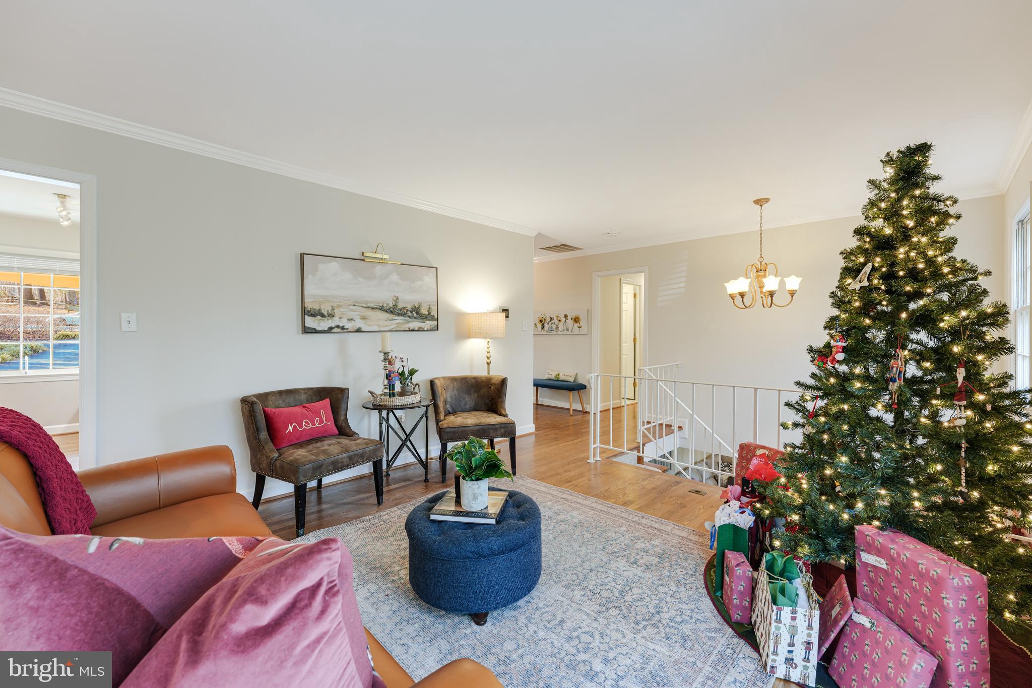 2423 Pony Lane Reston, VA 20191 - Photo 6 of 47 Gallery Image 6