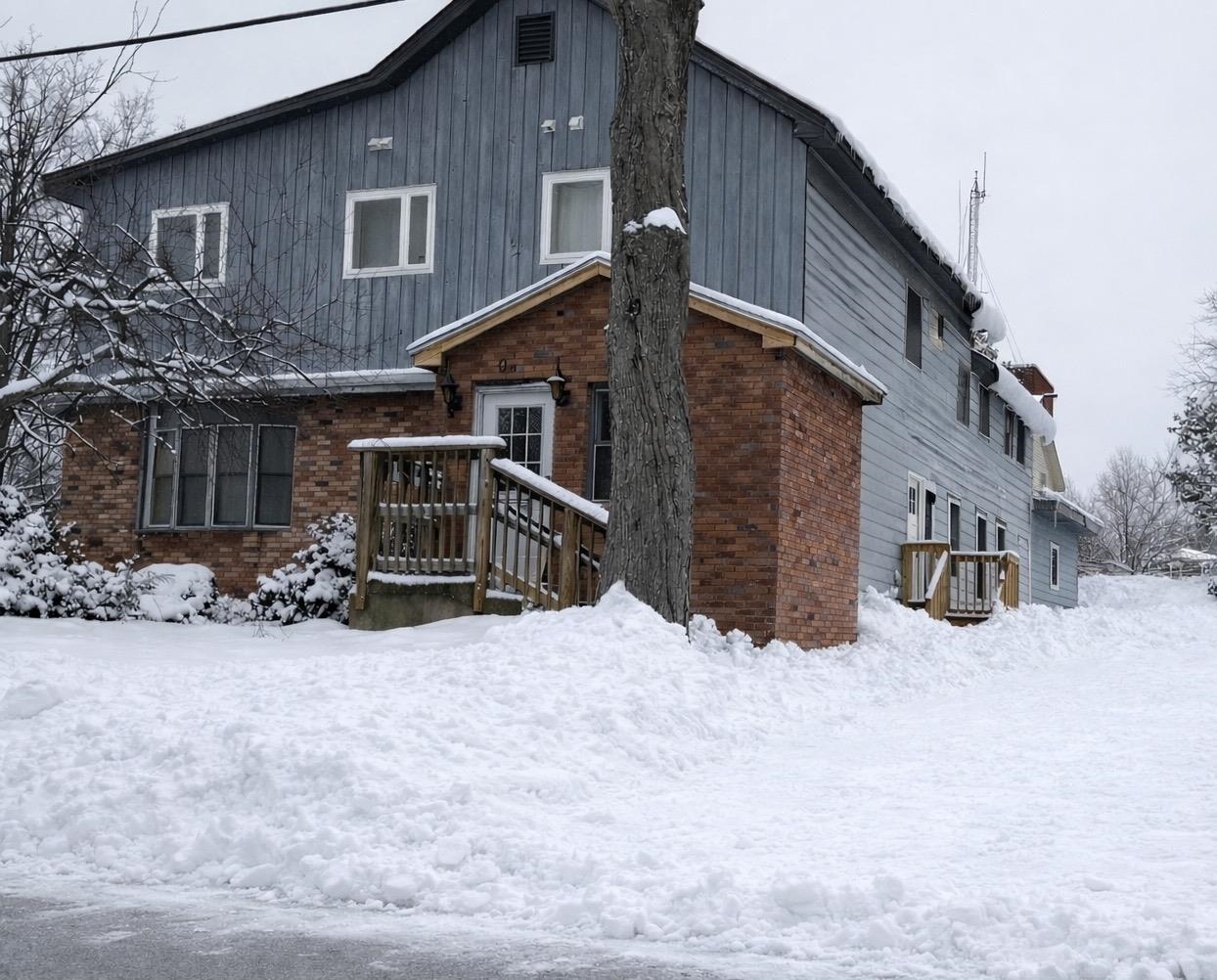 1 Nickwackett Street Rutland, VT 05701 - Photo 3 of 27