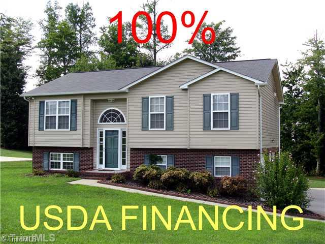 1045 Laurel Crest Road King, NC 27021 - Photo 1 of 13 Exterior Front.