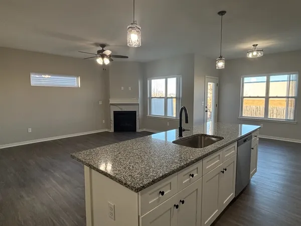 $304,900 | 514 Anjali Court, Unit L, Sycamore, IL 60178