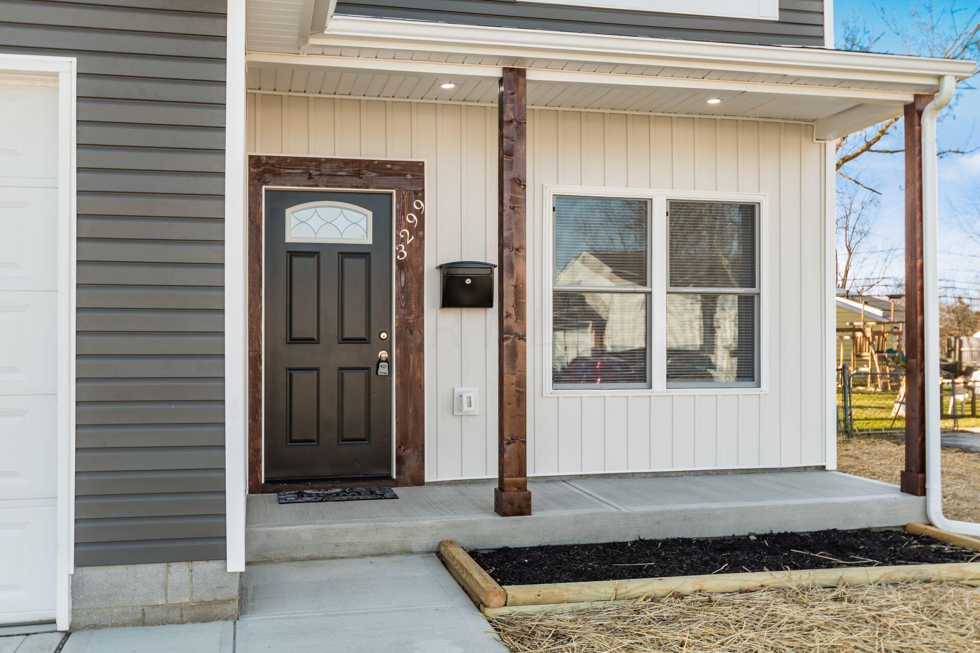 3299 Fontaine Road Columbus, OH 43232 - Photo 4 of 57 005_65922c_g fontaine rd-87-2