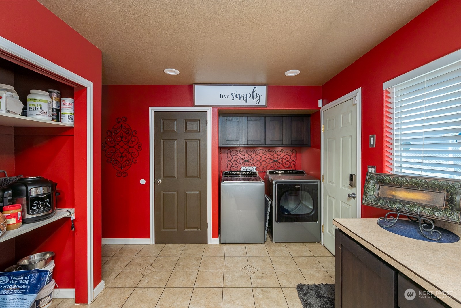 9015 Bong Loop, Unit 9017 Moses Lake, WA 98837 - Photo 12 of 26 a view of utility room