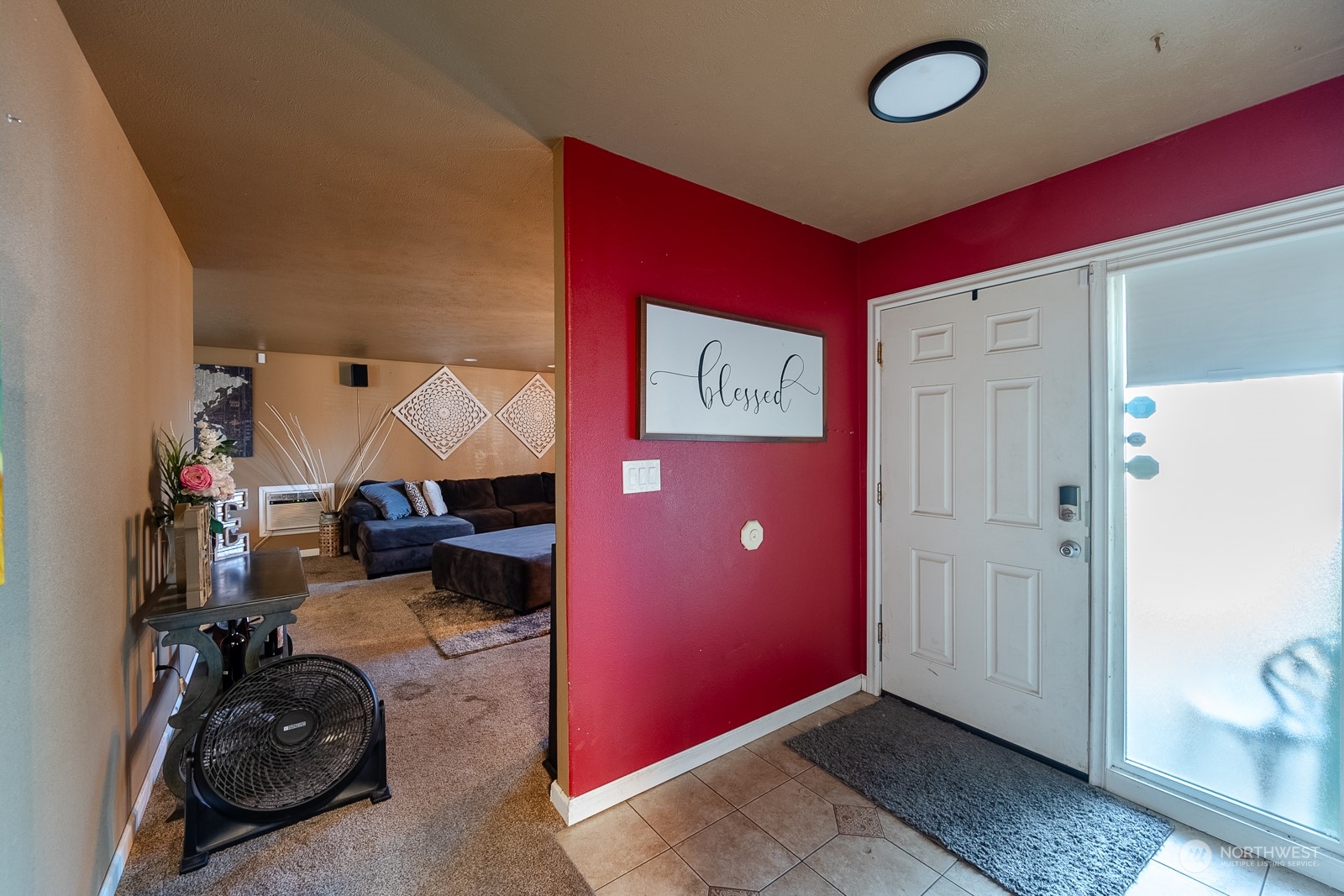 9015 Bong Loop, Unit 9017 Moses Lake, WA 98837 - Photo 4 of 26 a view of a room with gym equipment
