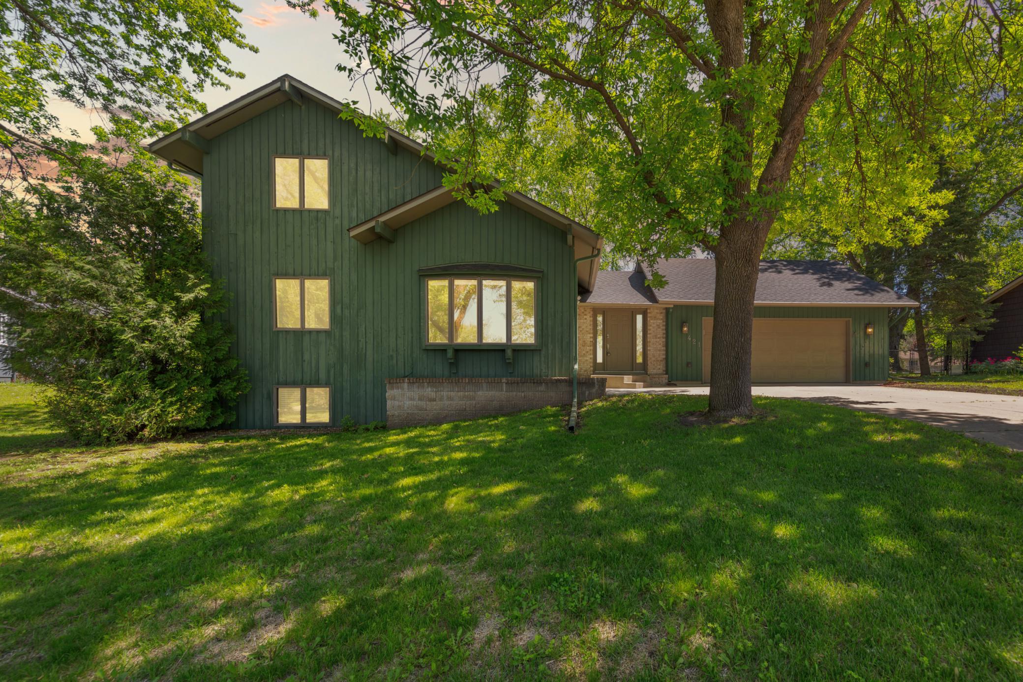 421 10th Avenue Southeast Faribault, MN 55021 - Photo 40 of 50