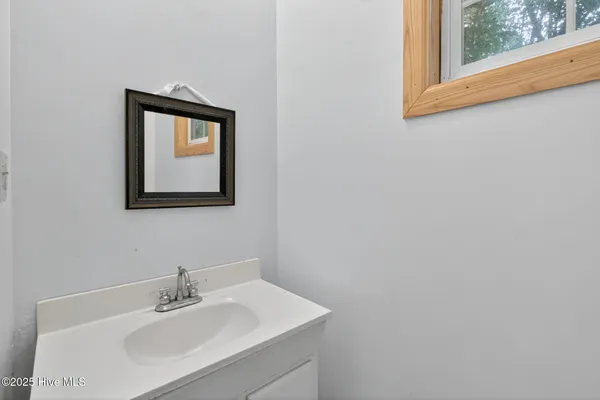 $2,800 | 1003 Treemont Road Northwest, Wilson, NC 27896