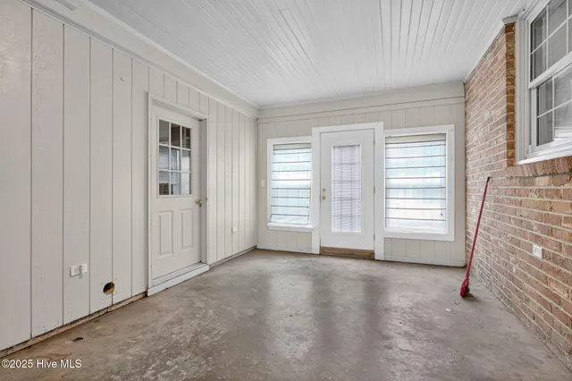 $3,000 | 1003 Treemont Road Northwest, Wilson, NC 27896