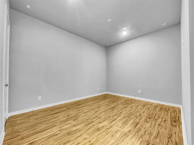 $490,000 | 510 Rita Blanca Drive, Webster, TX 77598