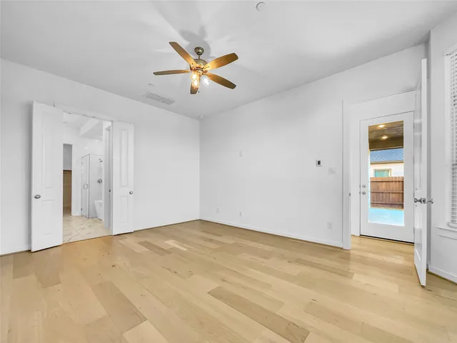 $490,000 | 510 Rita Blanca Drive, Webster, TX 77598