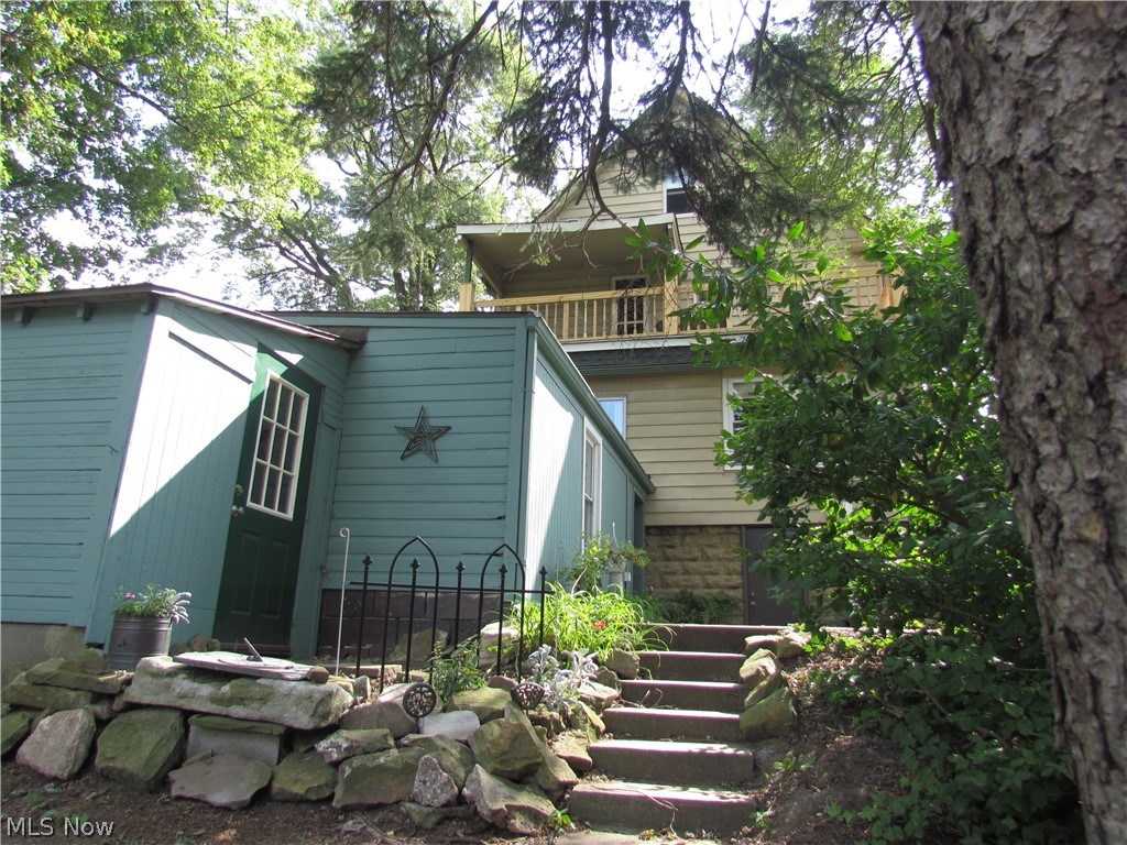 12 East Schaaf Road Independence, OH 44131 - Photo 31 of 33 Back attached shed and steps to the Private Patio