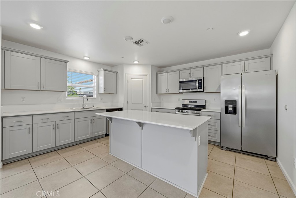 697 Heitz Court Merced, CA 95348 - Photo 33 of 62