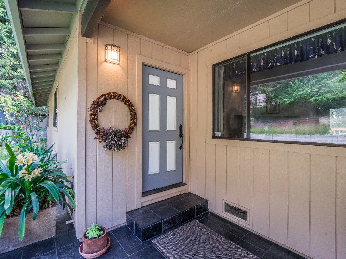 270 Vega Road Watsonville, CA 95076 - Photo 9 of 43 Gallery Image 9