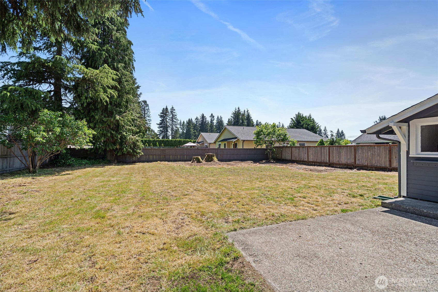 2812 Russell Road Centralia, WA 98531 - Photo 23 of 26