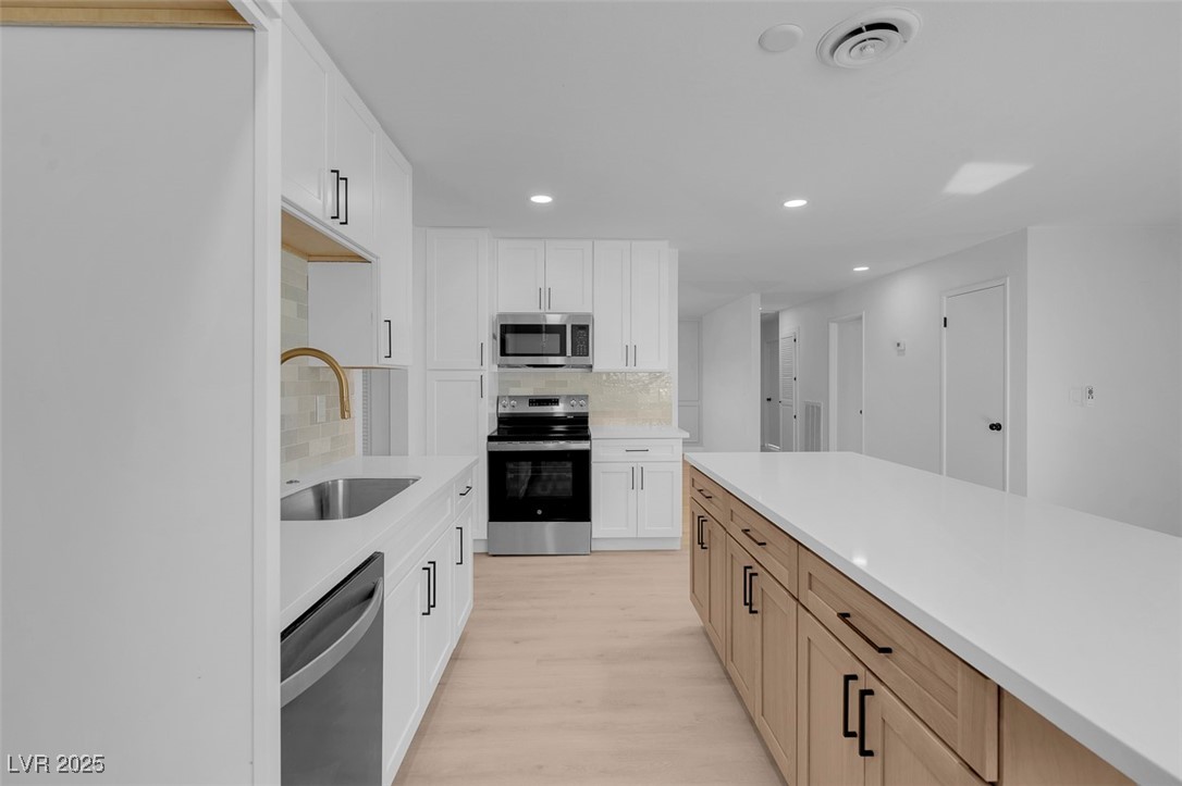 2116 Fuller Road Las Vegas, NV 89108 - Photo 18 of 32 Gallery Image 18